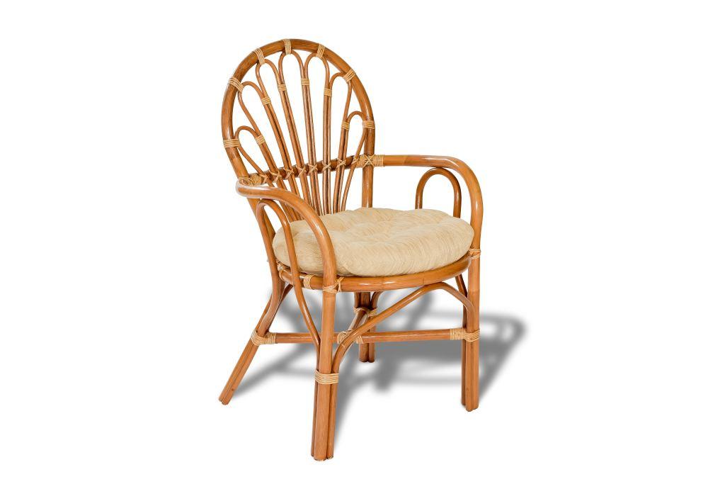 Ротанг саранск. Кресло Луис из ротанга. Стулья из натурального ротанга. Кресло из натурального ротанга. Стул кресло ротанг.